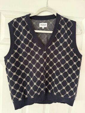 Ellandemm Navy Patterned V-Neck Sweater Vest